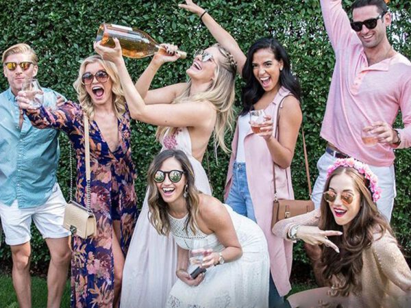 What’s Up With THIS Obsession on ‘Summer season Home’? Are There No Different Choices?