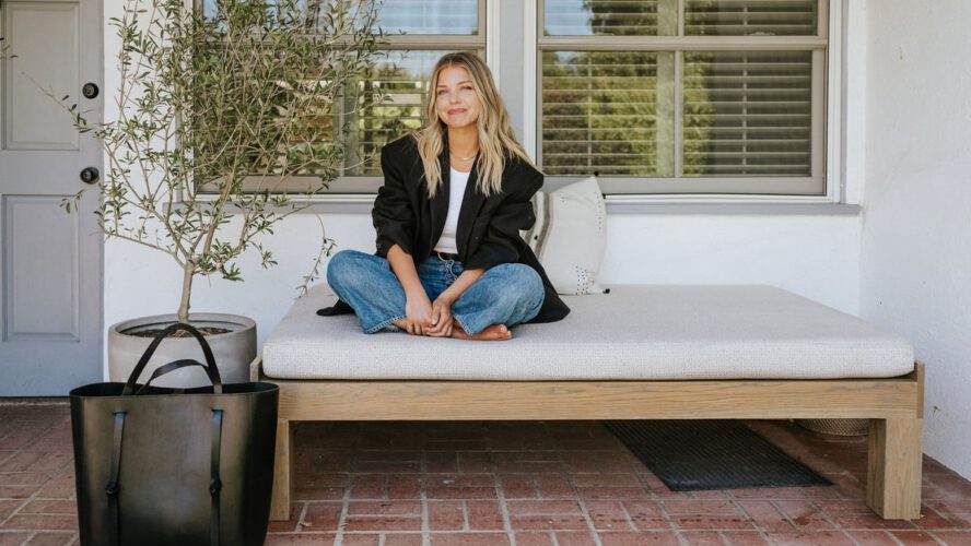 Touring Quickly? The two-Week Carry-On Packing Checklist You Want