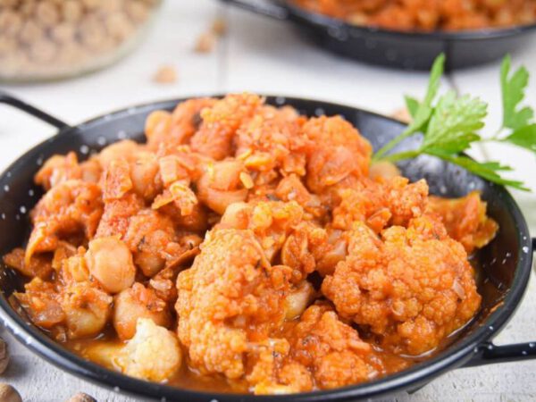 10 Straightforward and Scrumptious Gradual Cooker Chickpea Recipes