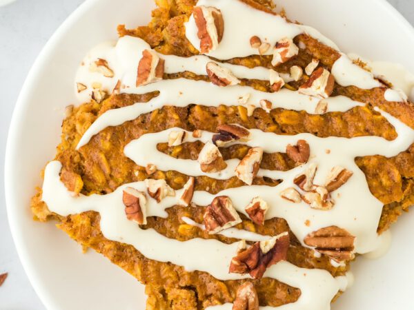 5 Wholesome & Simple Baked Oatmeal Recipes (Banana Blueberry, Chocolate & Extra!)