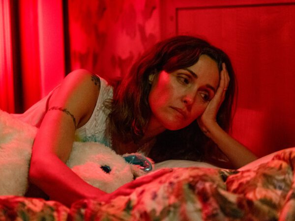 Some Issues You Devour, Some You Expertise: Mary Bronstein on “If I Had Legs I would Kick You” | Interviews