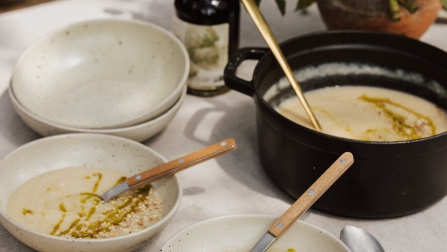 The best way to Host a Soup Get together (And 12 Recipes to You Can Carry)