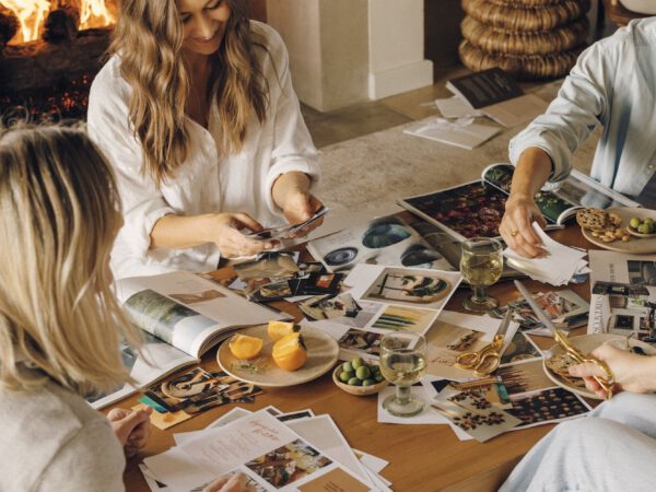 Easy methods to Host a Imaginative and prescient Board Get together That Truly Evokes Change