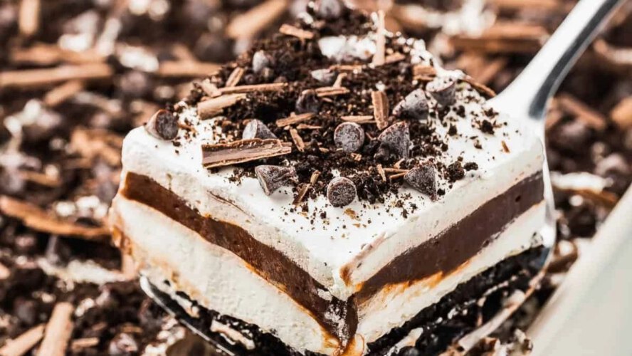 If You’re Bringing Dessert to a Potluck, Make It One among These 15