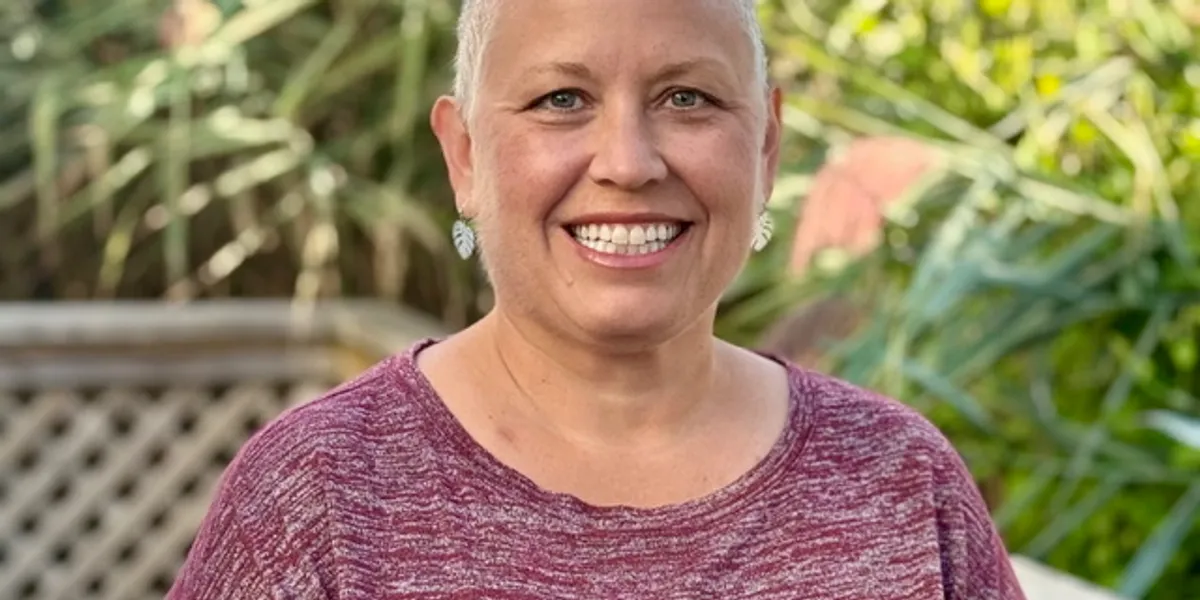 I Acknowledged the Indicators of Ovarian Most cancers When It Got here Again