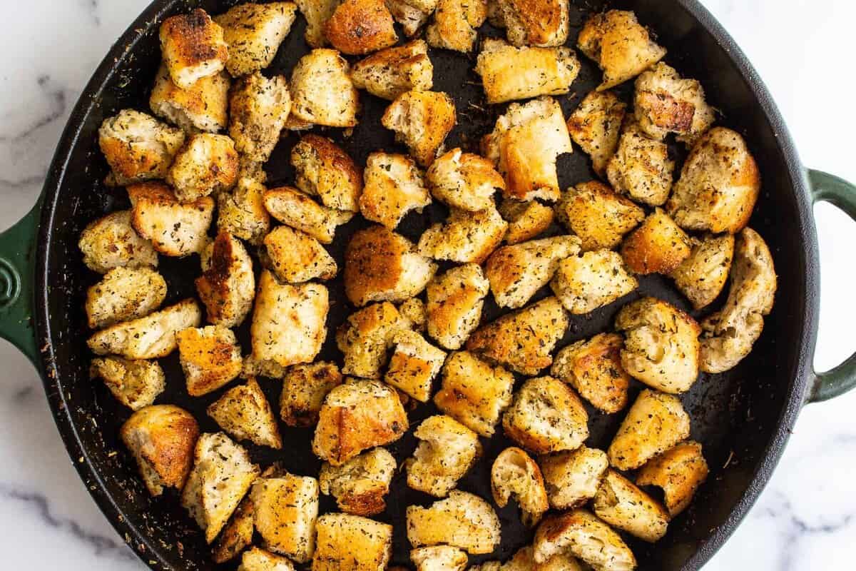 Simple Selfmade Croutons Recipe – Match Foodie Finds