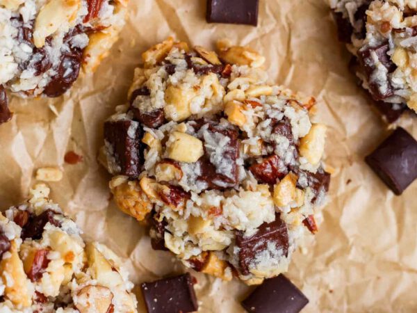 Magic Cookie Recipe (Straightforward, Tender & Chewy Cookies)