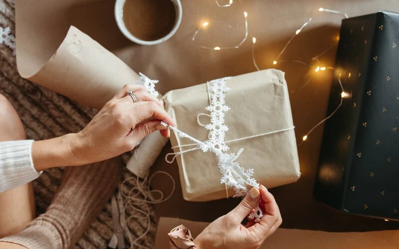 Easy, Lovely, and Sustainable Methods to Wrap Items