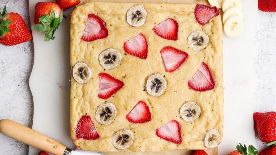 Strawberry Banana Cottage Cheese Breakfast Bake