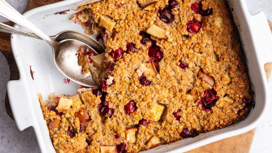 Cranberry Apple Baked Oatmeal {Make-Forward Breakfast}
