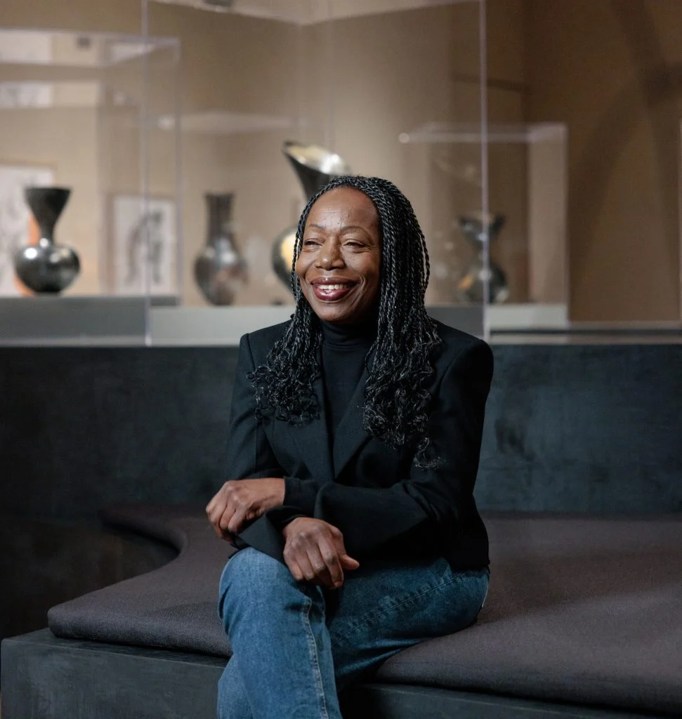 magdalene-odundo-xavier-hufkens-art-artworks-style-rave