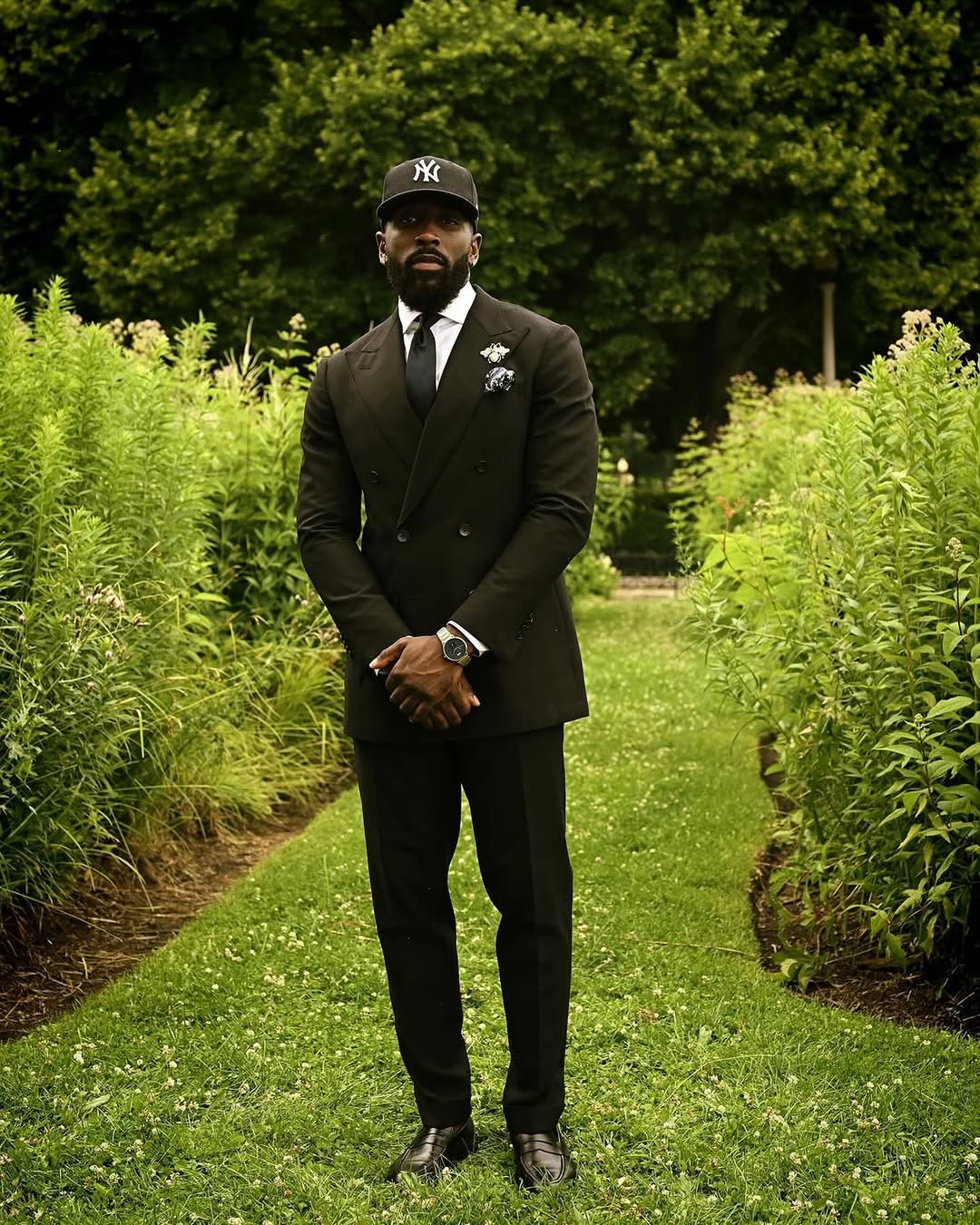 The Fashionable Man’s Information to Styling Button-Up Shirts