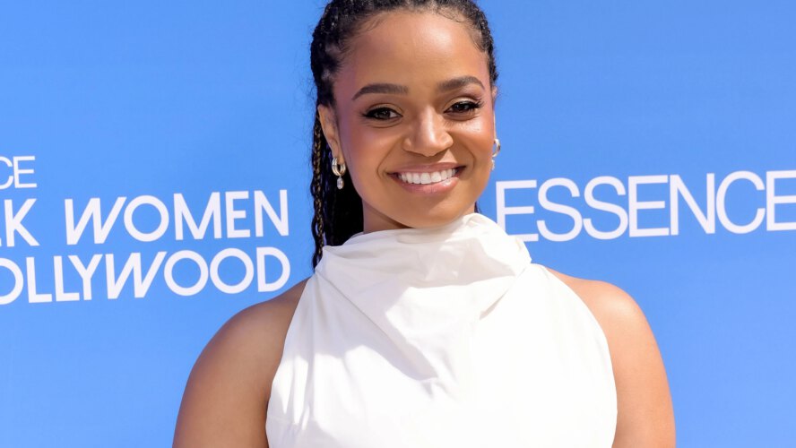 Been Advantageous! Kyla Pratt’s Newest Pop-Out Has The Web Saying She’s Ageing Backwards (PHOTO + VIDEO)