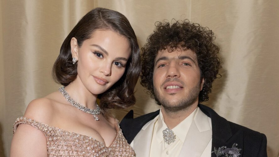 Now Sis! Social Media Sounds OFF After Video Reveals Selena Gomez Kissing Benny Blanco’s Soiled Foot (WATCH)