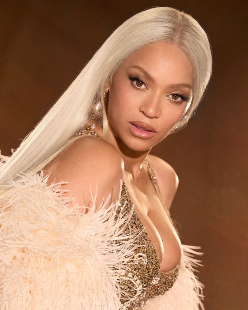 11 Viral Celebrity Beauty Looks Everyone is Recreating Right Now