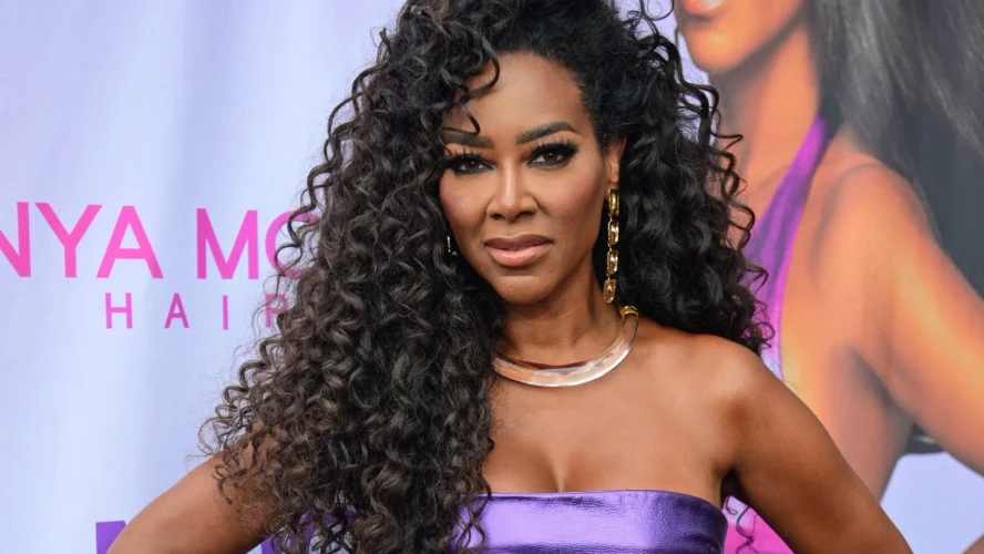 Shifting On? Kenya Moore Breaks Silence After Salon Gadgets Are Eliminated & Doubles Down On Reimbursement Claims (VIDEOS)