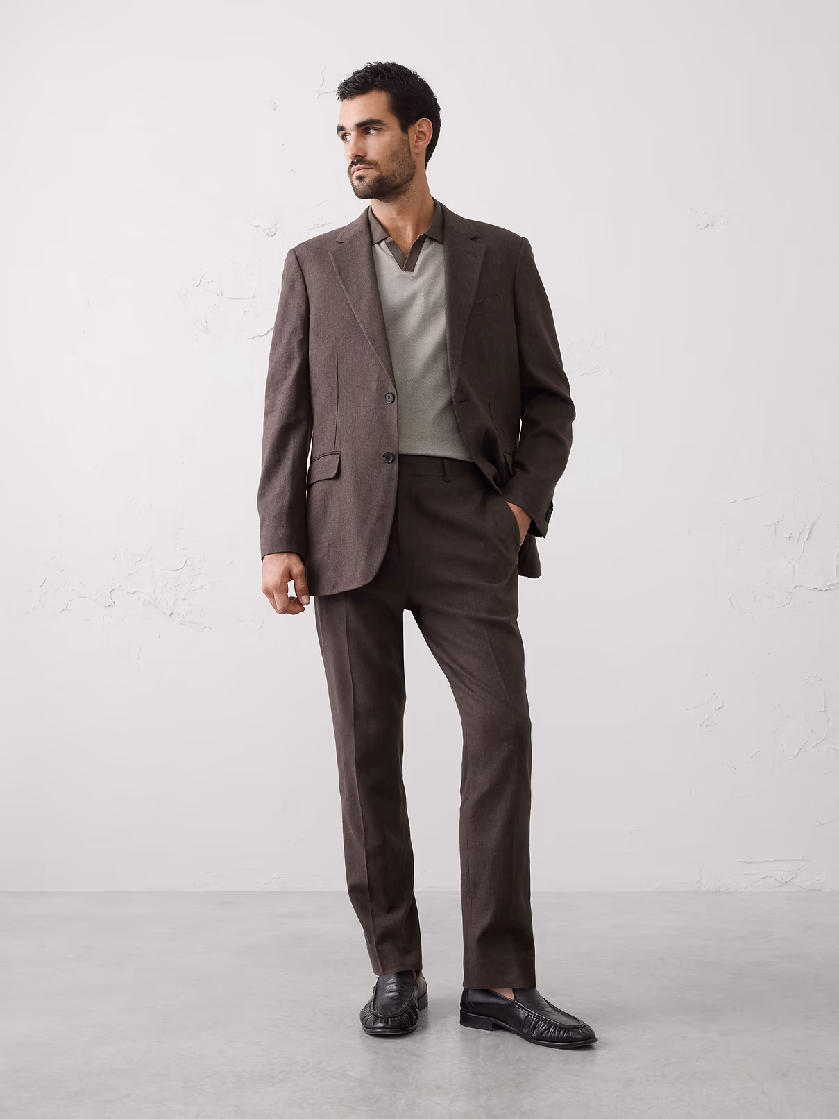 15 Inexpensive Males’s Fits Below $300 That Look Premium