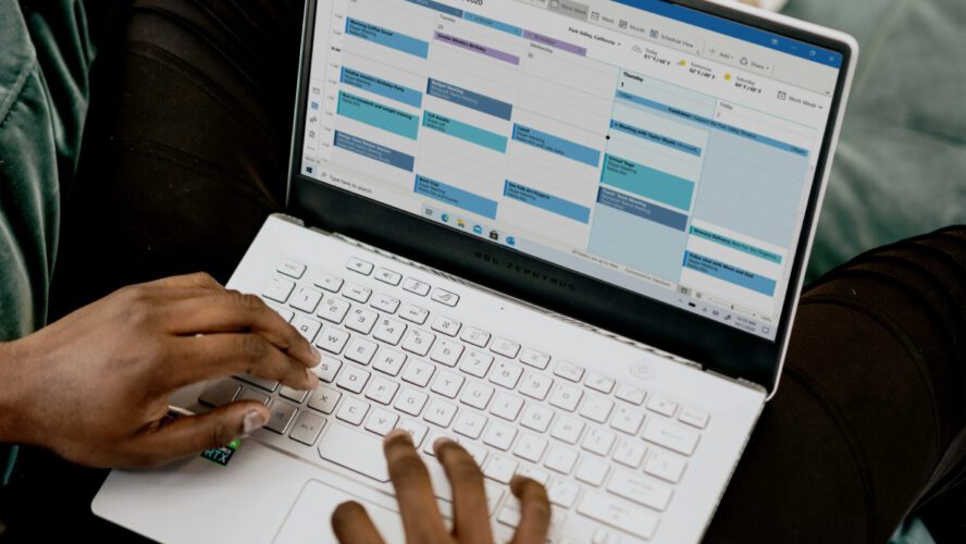 Reserving and Consumer Administration Magnificence Platforms Defined
