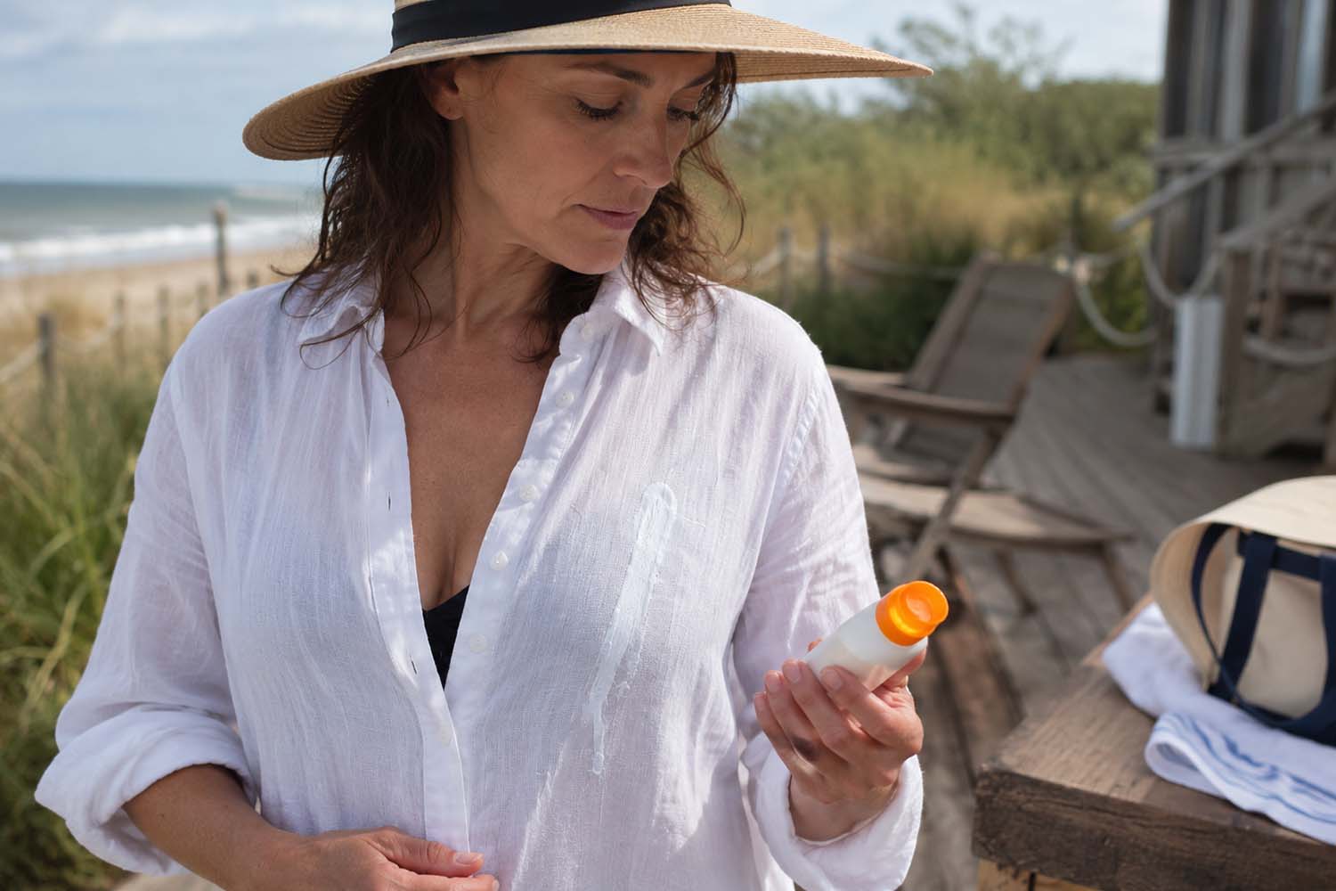 Tips on how to Get Sunscreen Out of Garments: What Truly Works
