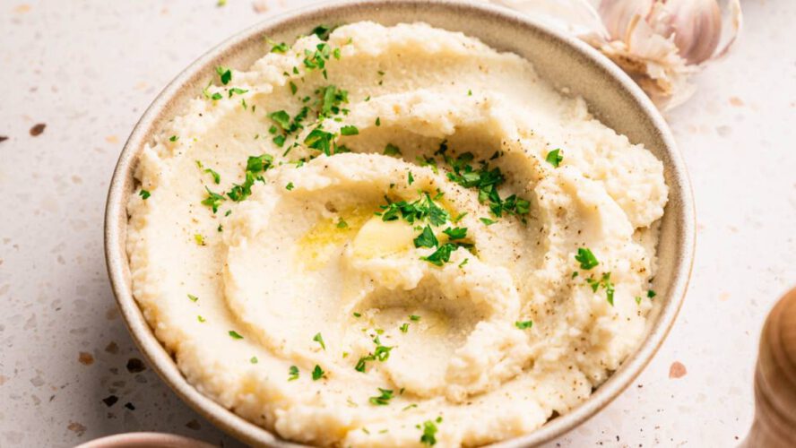 The Greatest Mashed Cauliflower – {Creamy, Fluffy & Prepared in 20 Minutes}