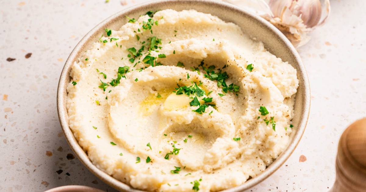 The Greatest Mashed Cauliflower – {Creamy, Fluffy & Prepared in 20 Minutes}