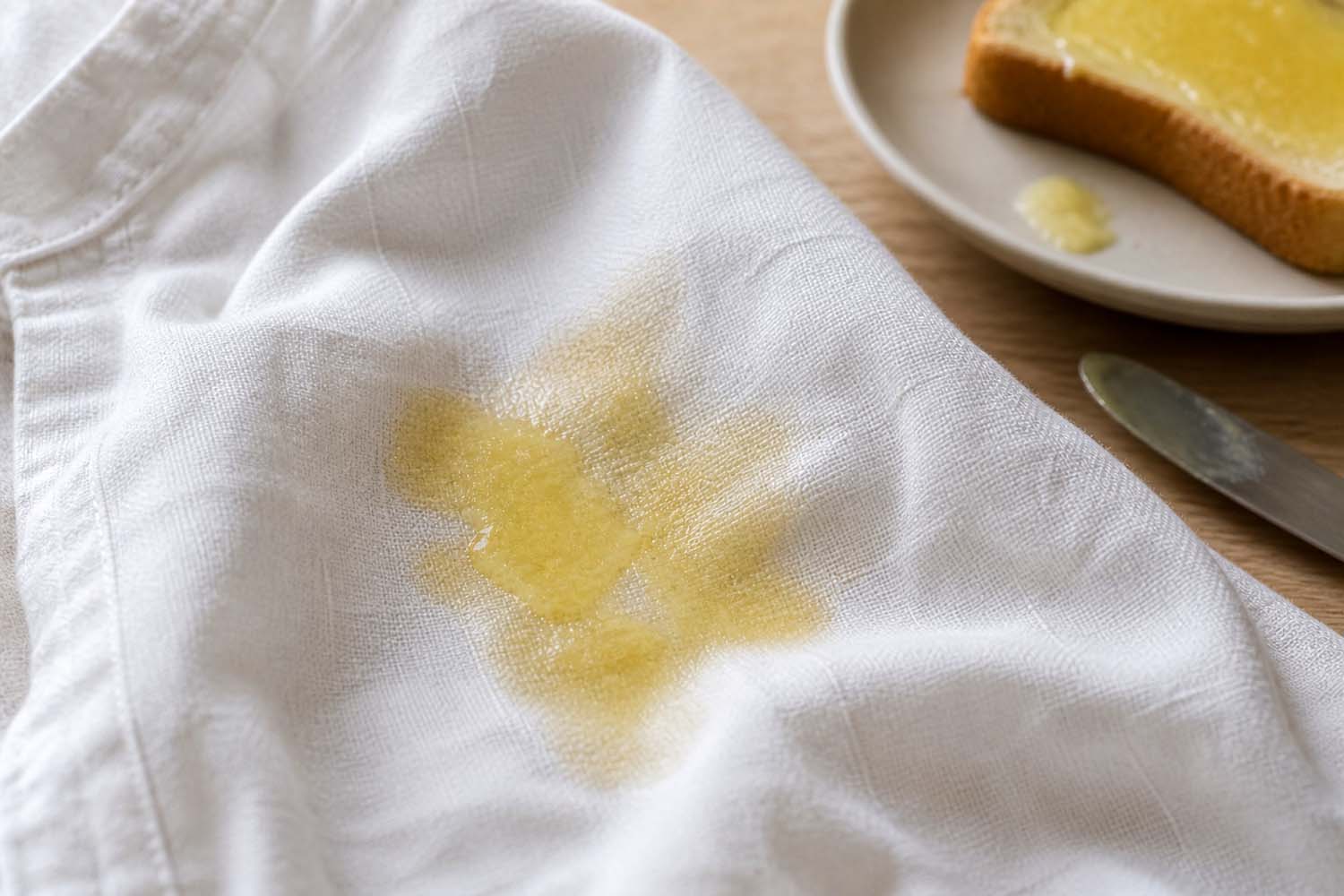 Easy methods to Get Butter Out of Garments: What Really Works