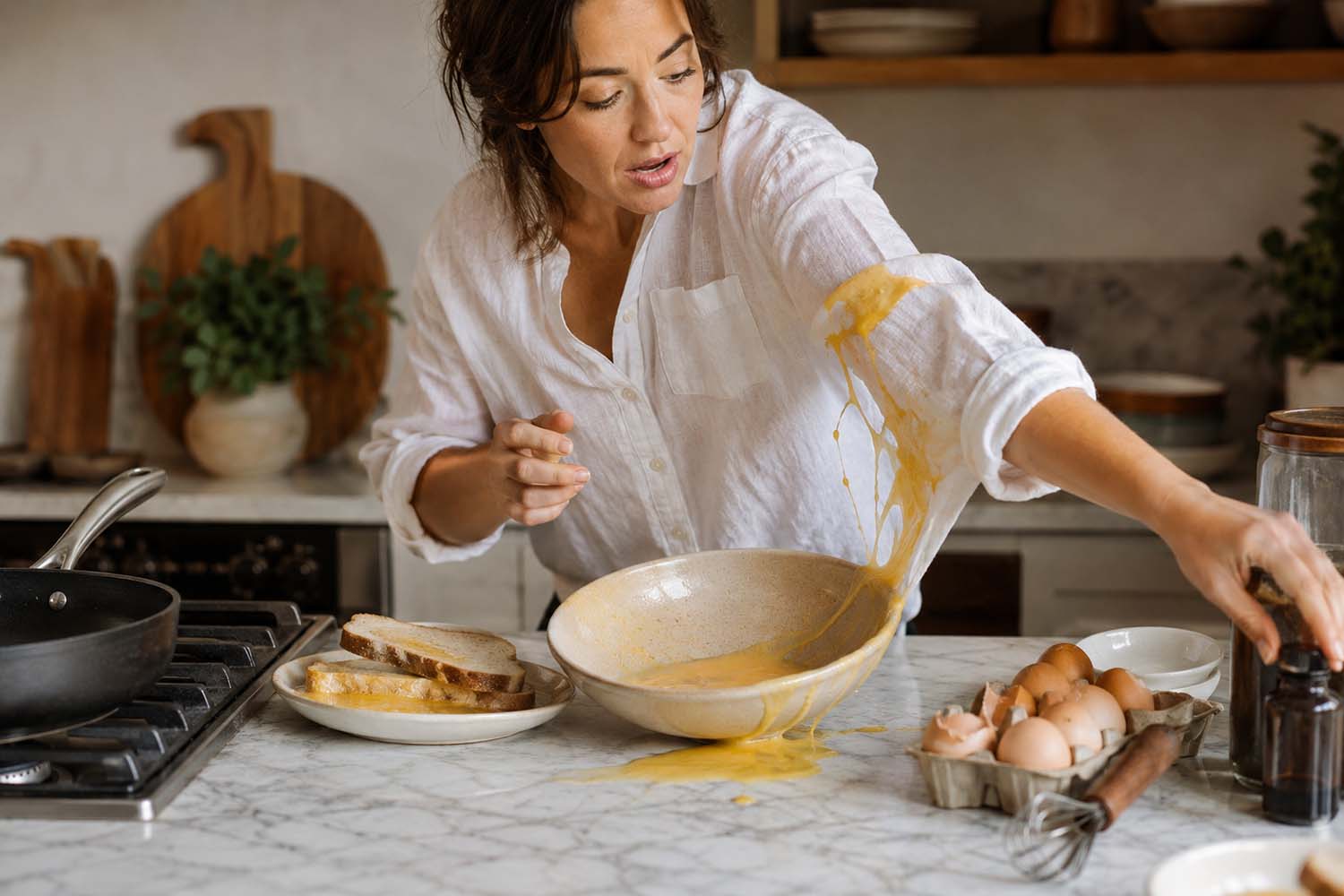 How one can Get Egg Out of Garments: What Truly Works