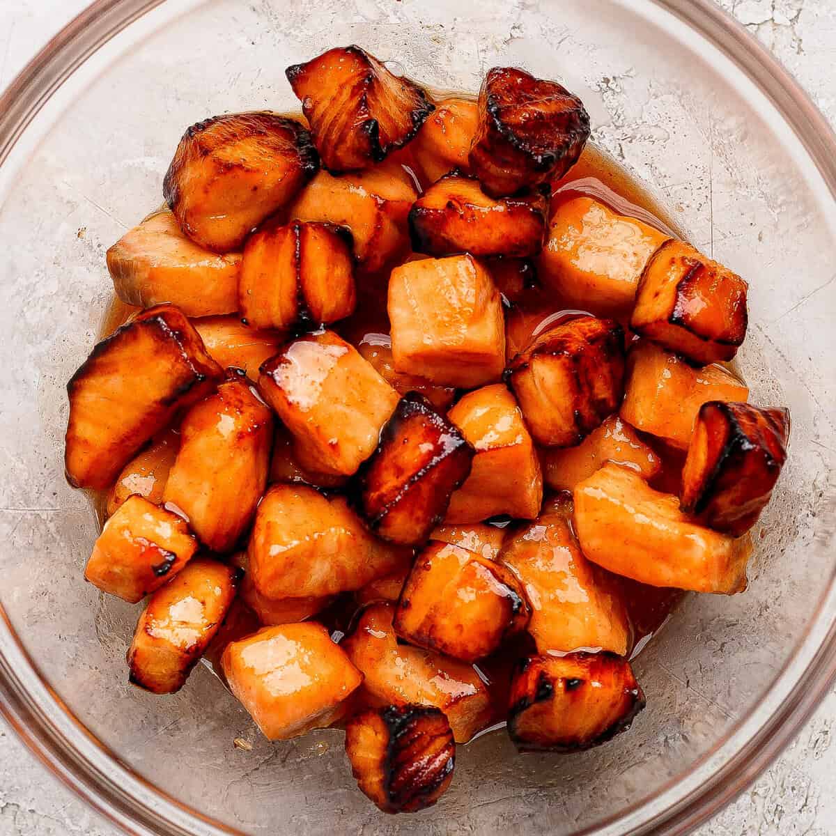 Honey Sriracha Salmon Bites (Air Fryer Appetizer!)