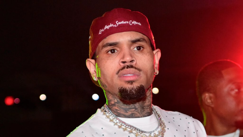 Oop! Diamond Brown Calls Chris Brown An "IG Dad" While Airing OUT Their Alleged Text Messages (PHOTOS)