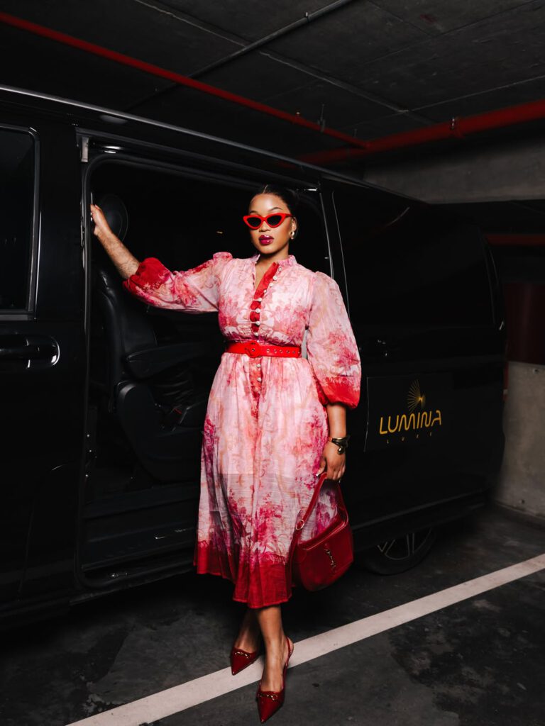 Summer Fashion Trends 2026: Colors, Silhouettes, & Accessories