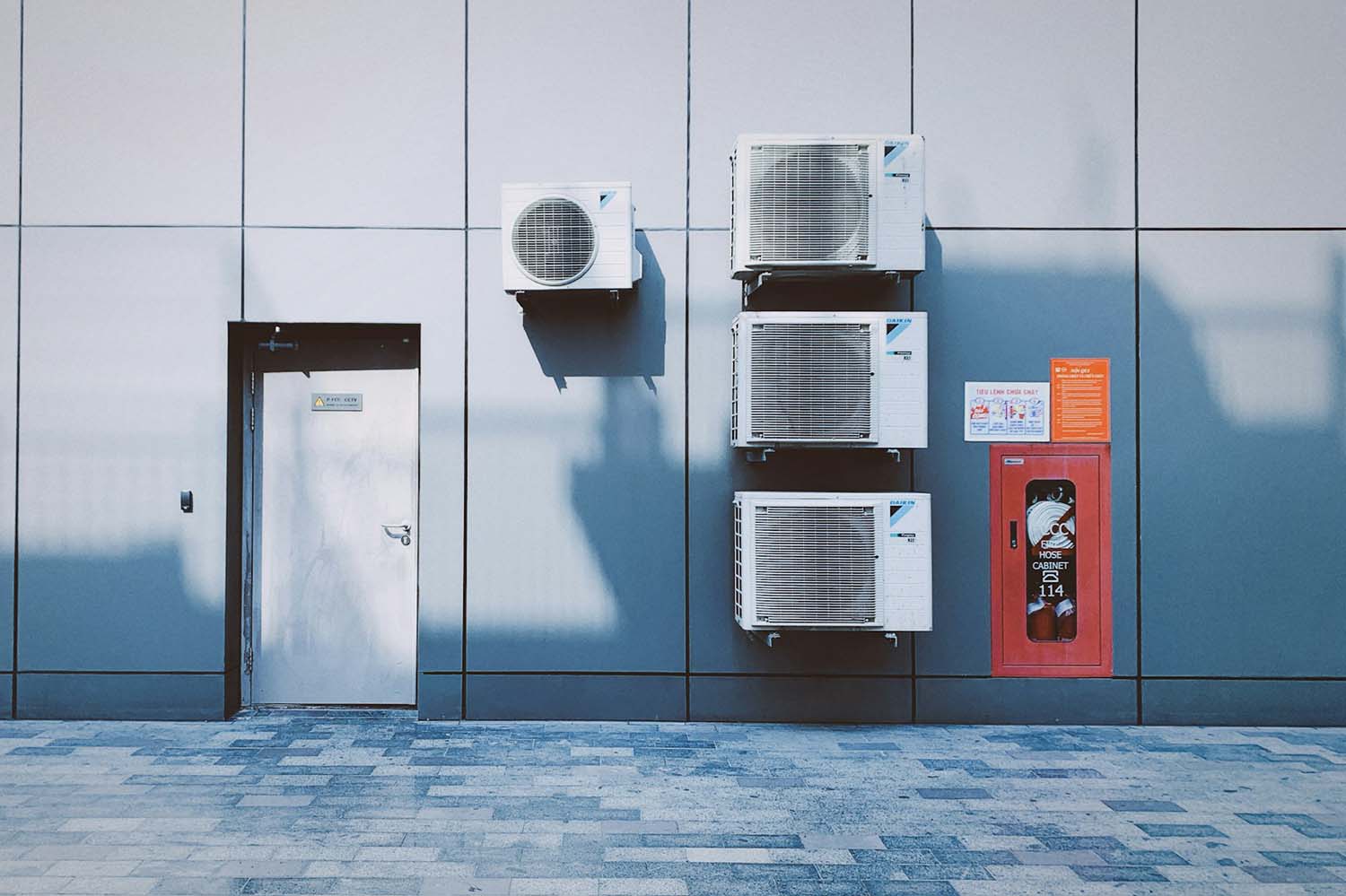 Fashionable HVAC Programs and Eco-Pleasant Residence Design