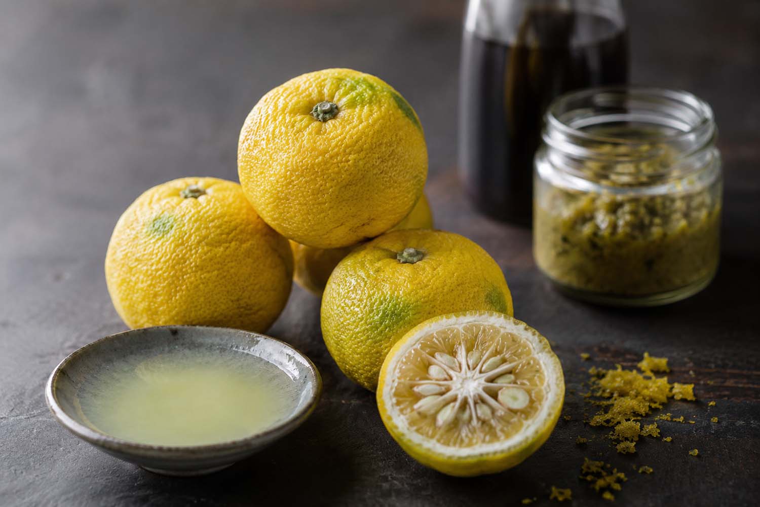 What Is Yuzu? Style, Makes use of, and The place to Purchase It