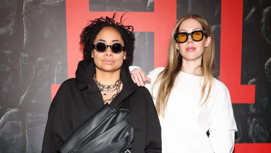 Did That? Raven-Symoné & Her Spouse Miranda Maday Have Followers Cuttin’ Up After Exhibiting Off Their Modeling Expertise (VIDEO)