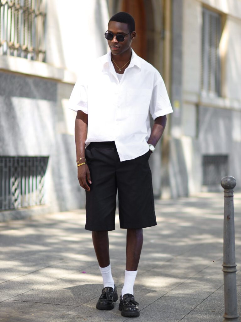 How to Wear Loafers With Shorts in Summer 2026