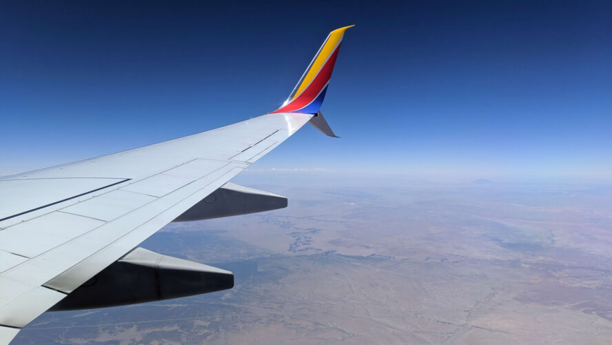 Lengthy Haul Flight Necessities: What to Really Pack in 2026