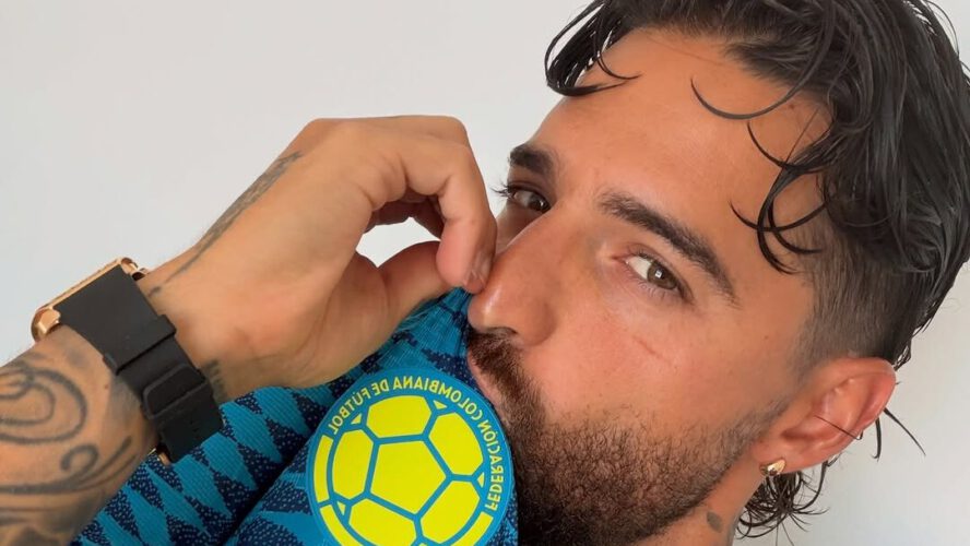 Maluma Declares Love For Colombia With A Rallying Cry In Spanish