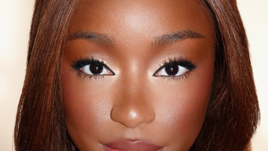 Mushy-Focus Make-up: The Magnificence Development Changing Heavy Contour