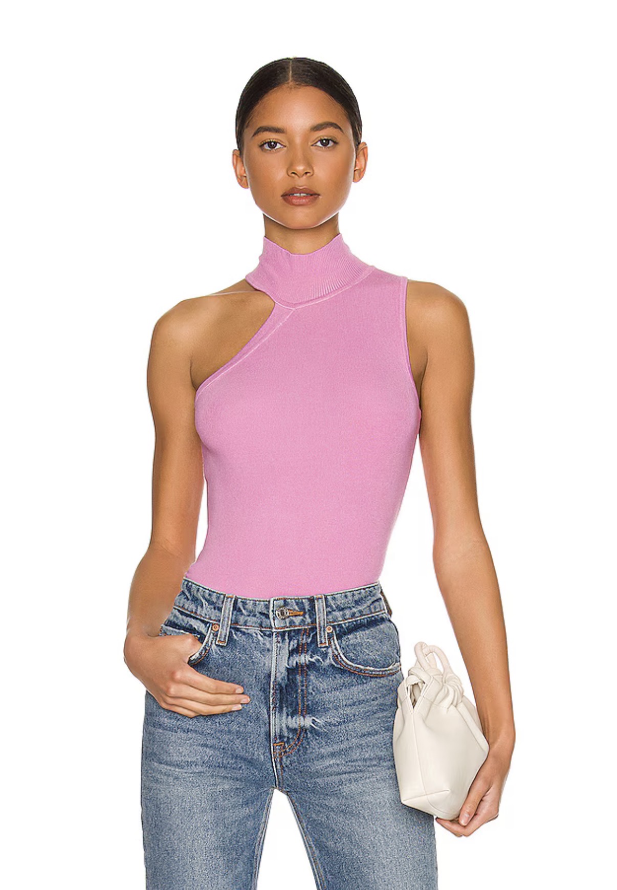 The Cute Tank Tops Each Summer season Wardrobe Wants Proper Now