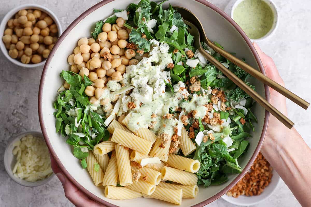 Inexperienced Goddess Pasta Salad (Solely 6 Elements!)