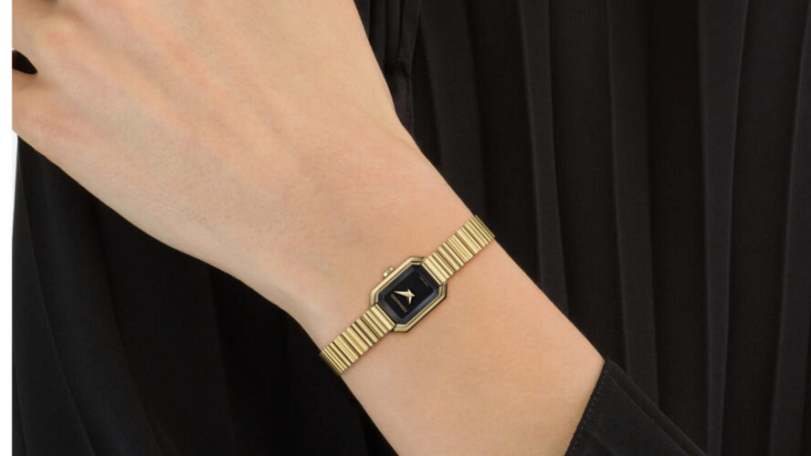Ferragamo’s Crystal Petite Watch Is Made for Understated Luxurious