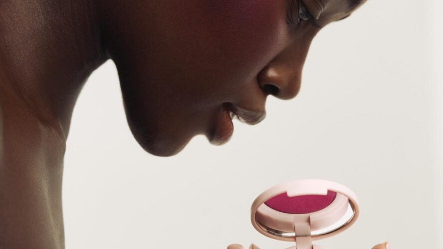 11 Cream Blushes for Deep Pores and skin Tones That Present Up