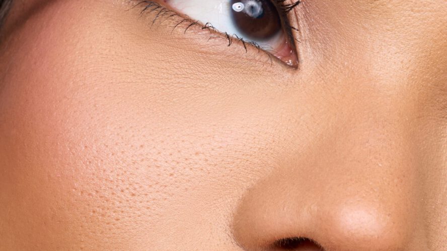 Greatest Tubing Mascaras That Gained’t Smudge or Flake