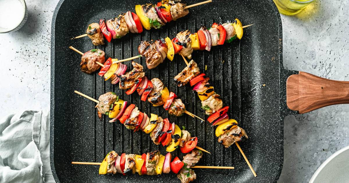 Grilled Carne Asada Skewers – {Straightforward Summer time Dinner}