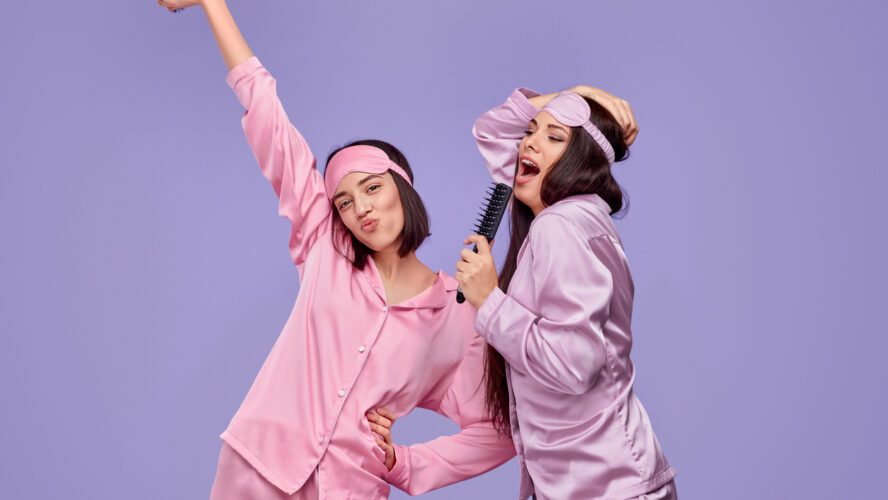 Is Silk the Finest Materials for Pyjamas? Execs & Cons