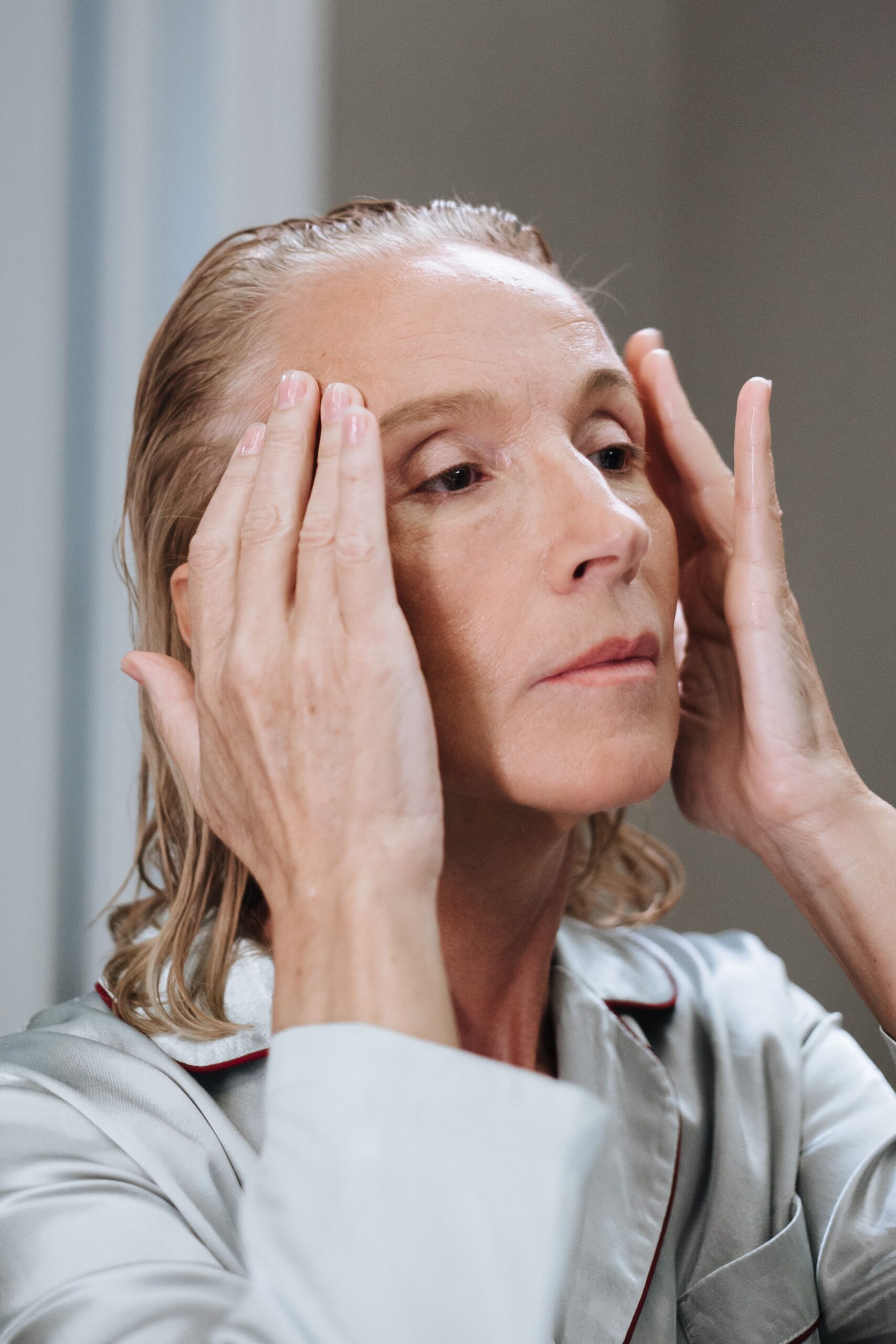 Nighttime Ritual: Night Skincare Routine for Wholesome Growing old