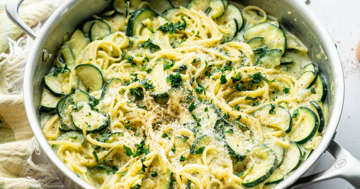 One Pot Excessive Protein Zucchini Pasta