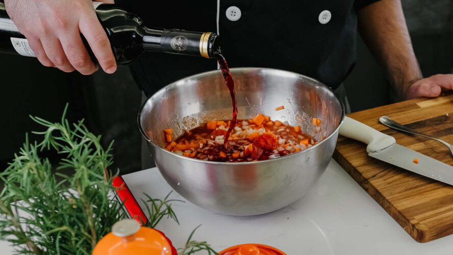 What Can I Use As an alternative of Wine in Cooking?