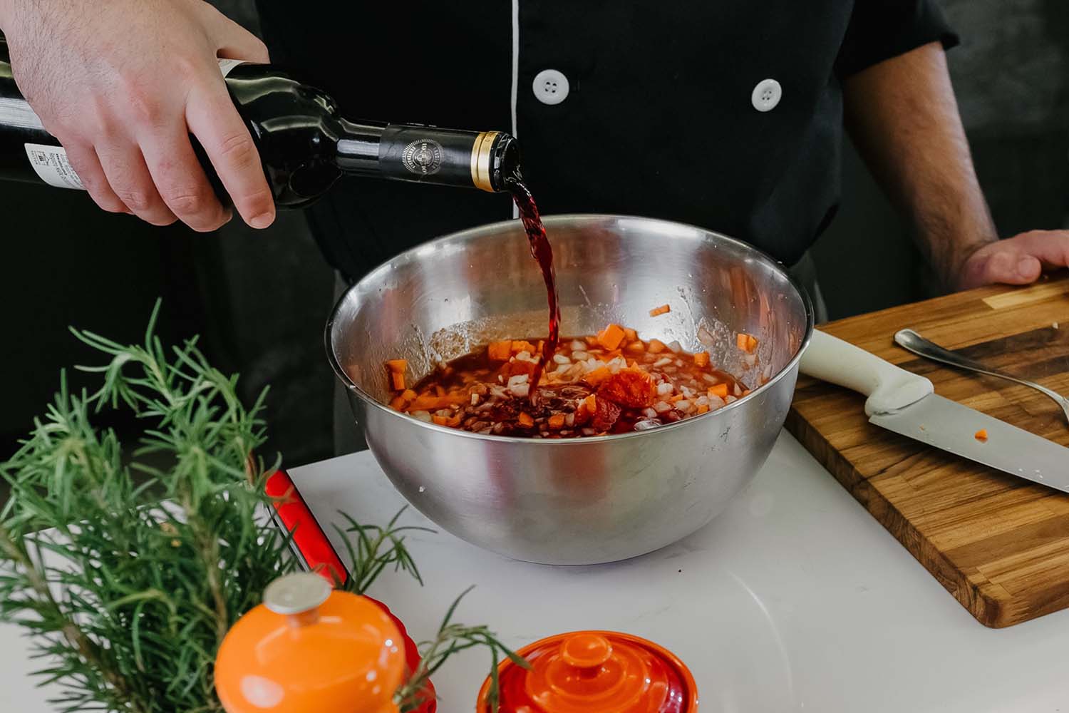 What Can I Use As an alternative of Wine in Cooking?