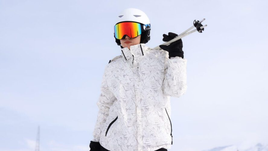 What to Pack for a Ski Vacation: The Full Guidelines