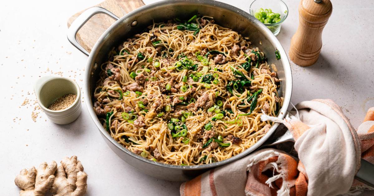 20-Minute Floor Turkey Sesame Noodles